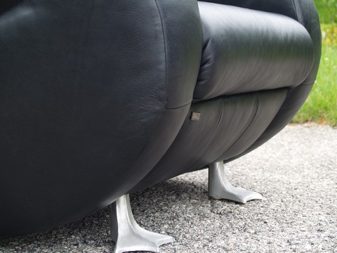 Bretz Designklassiker Sofa schwarz neuwertig Sammlerstück Popeye Gaudi Leder schwarz Stuhl Entenfüße