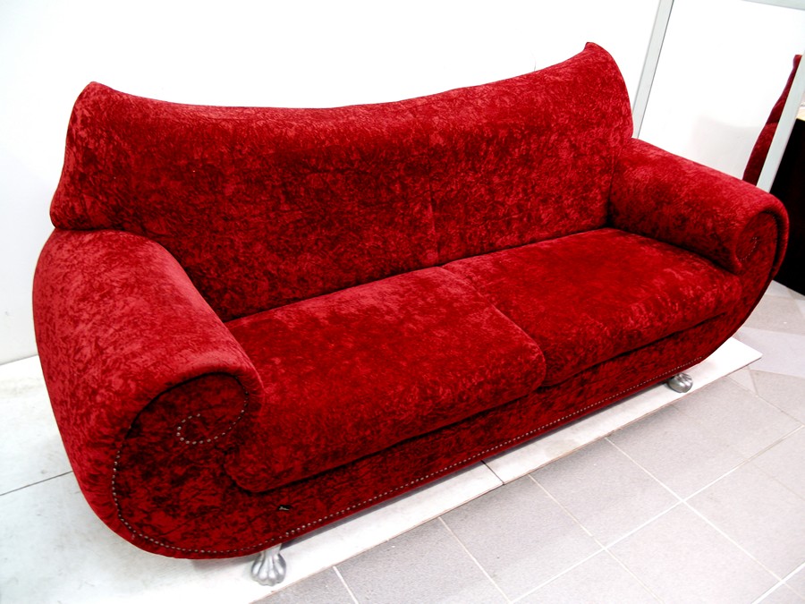 bretz sofa designklassiker gaudi rot glamoursamt samtstoff