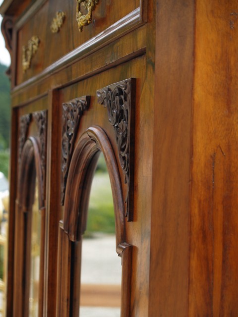 gruenderzeit historismus vertiko schrank 4 01