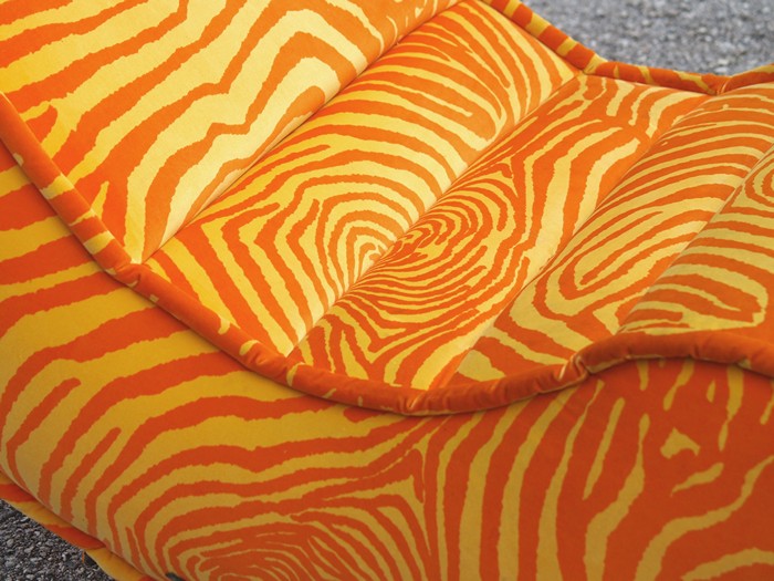 Bretz Designklassiker Sofa Stuhl Laola Hookipa Liege Lounge zebra tangerine