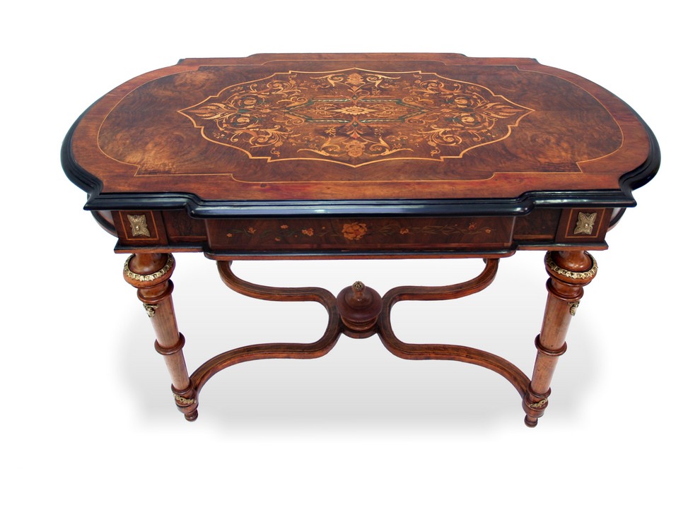 intarsien tisch antik restauriert 1