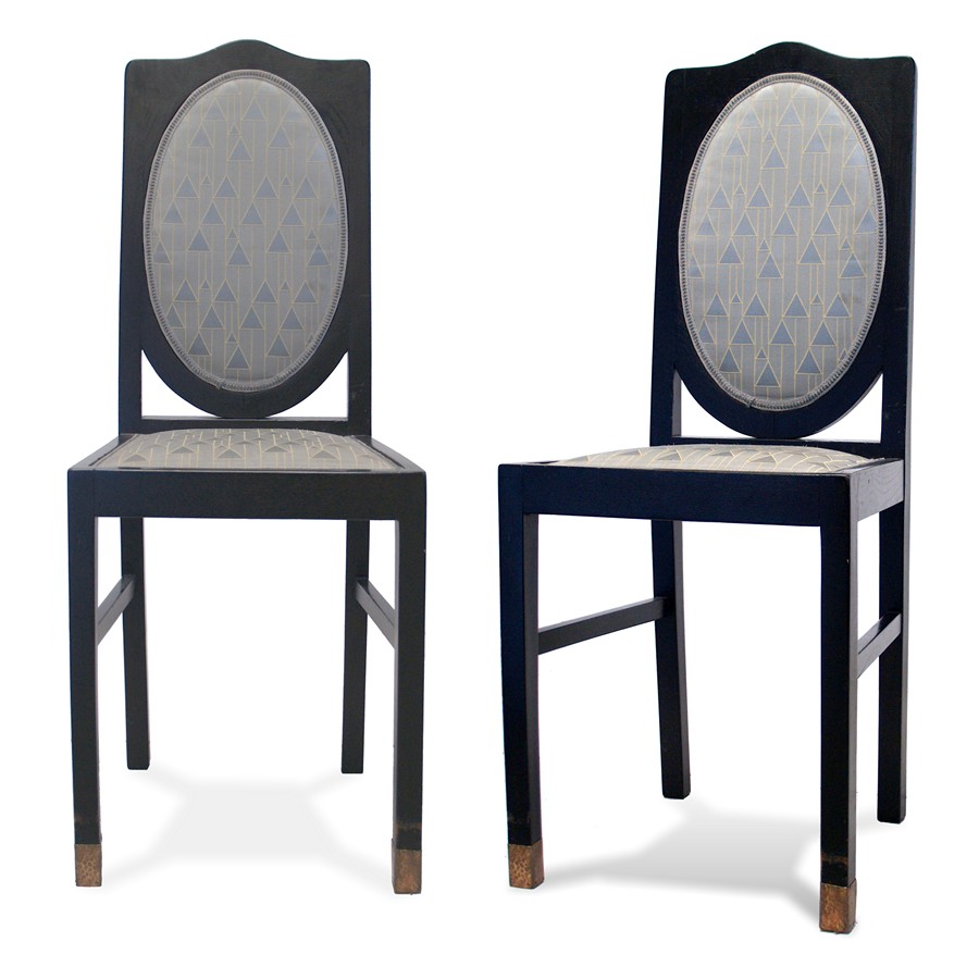Foto (c) zeigt: antike Sesseln für Speisetisch u. Speisezimmer Biedermeier mit Schaufellehne Antike Stühle Jugendstil Sessel Backhausen Messing schwarz