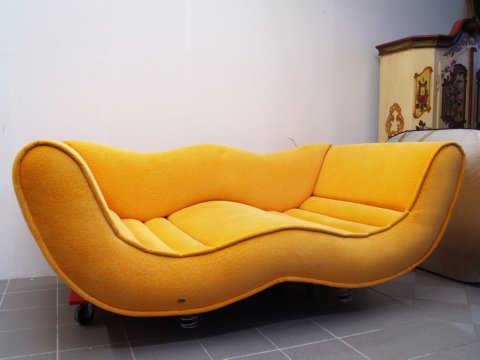 bretz sofa laola hookipa gelb schwarz