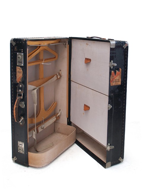 antiker Schrankkoffer Koffer schrankkoffer G2597 puppenmoebel 6