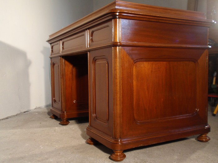 Schreibtisch antik restauriert massivholz Möbel Antiquität beschnitzt