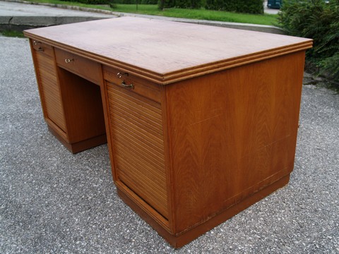 Schreibtisch antik restauriert massivholz Herrenzimmer Möbel Antiquität beschnitzt Rolladen Vintage Midcentury Industrial