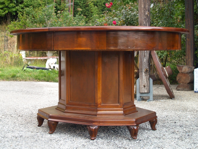 antiker Tisch ausziehbar runder Hotel Speisetisch