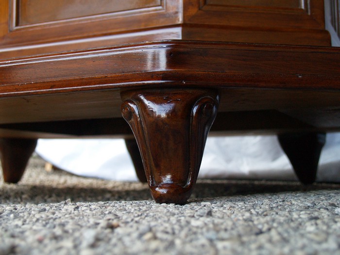 antiker Tisch ausziehbar runder Hotel Speisetisch