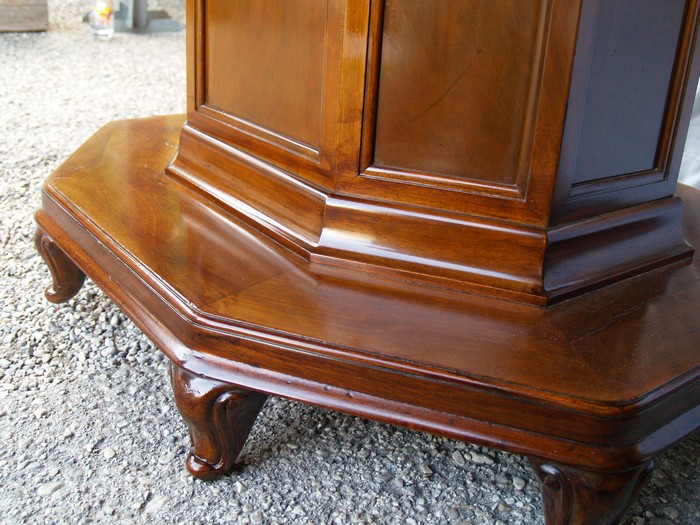 antiker Tisch ausziehbar runder Hotel Speisetisch