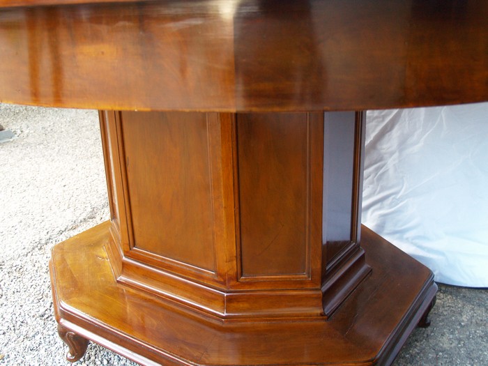 antiker Tisch ausziehbar runder Hotel Speisetisch