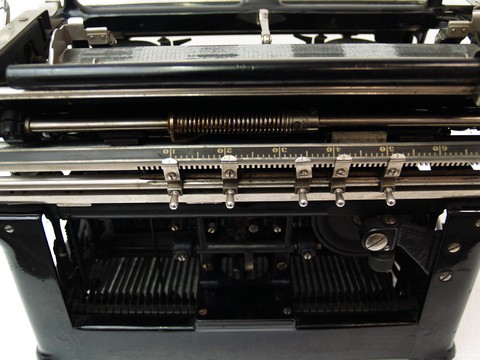 antike Underwood Schreibmaschine Typewriter Requisite Filmmöbel