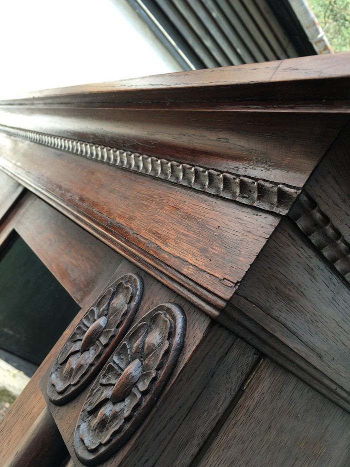 vitrine 4478 geschirrschrank buecherschrank antik saeulen 6