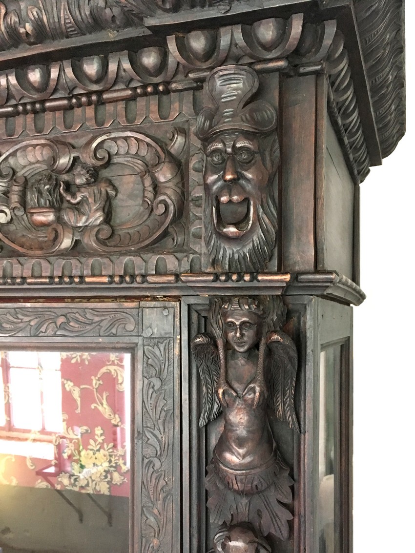 Schrank antik Engel Putten Renaissance Vitrine Bücherschrank Blätter Antiquität Möbel Renaissance Jugendstil Fratzen Satyr