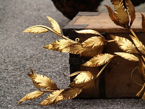 Wandlampe Vintage Blätter Baum golden 7 Hans Kögl Koegl Wandlampe € 99 Film Requisite Midcenturymodern golden Blätter Baum Palme