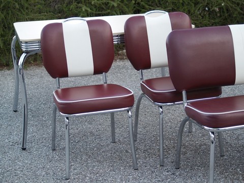 American Diner Speisegruppe Sessel Tisch Bank braun rot REtro Design