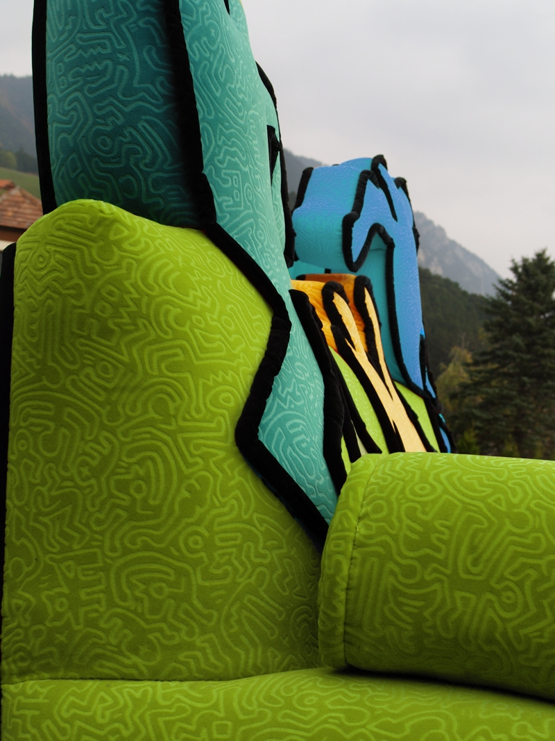 Brezt Sofa Keith Haring Designmöbel