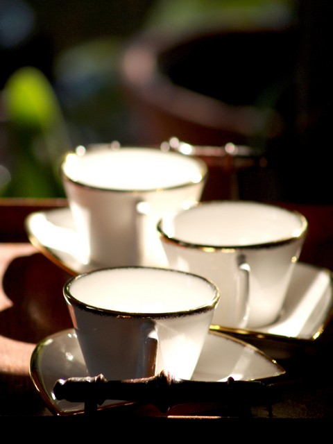 GMUNDNERKERAMIK Platin Stern Kaffeetassen 2 Gmundnerkeramik Stern Gmundner Keramik Platinrand Goldrand weiß creme Geschirr