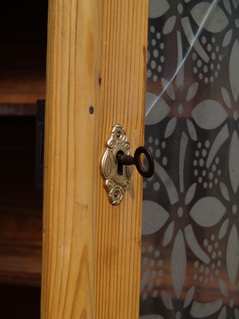 antiker Bauernmöbel Schrank Küchenschrank Bauernschrank Massivholz