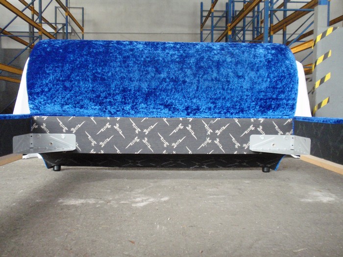 Bretz Bett blau Mammut Designerbett