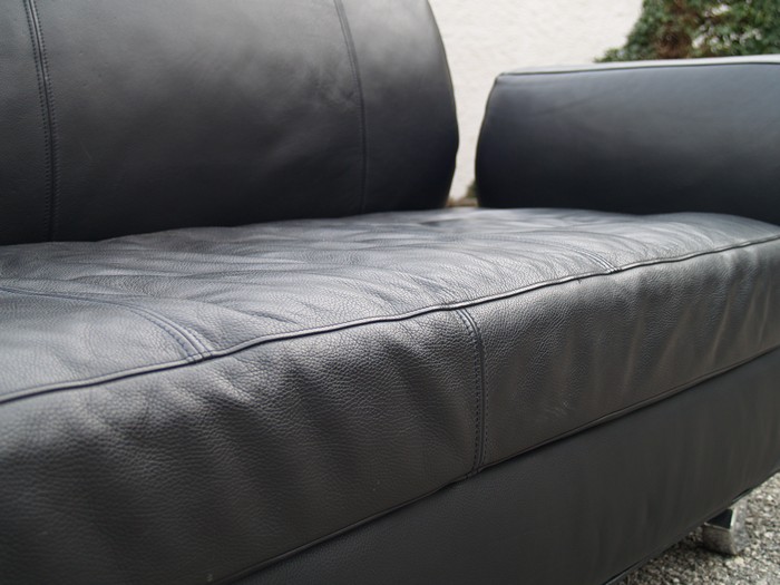 Bretz Moon schwarz Leder Sofa Stuhl