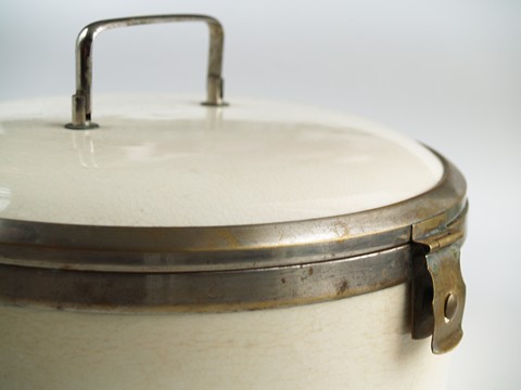 Brotdose keramik vintage antik creme silber keksdose