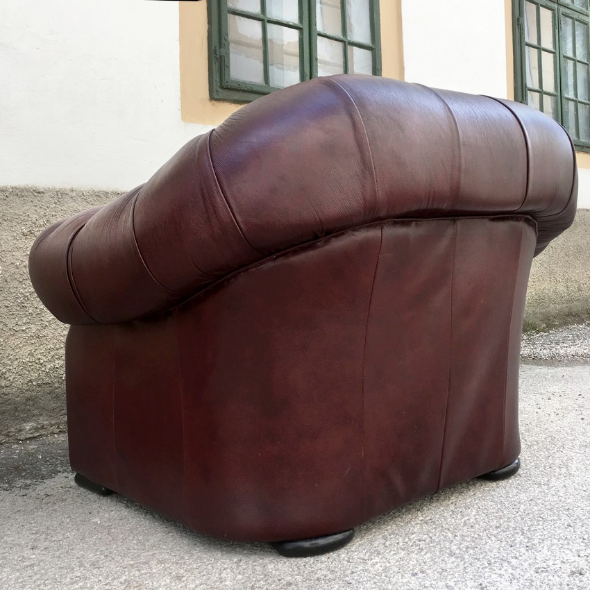 Chesterfield Lederstuhl rot-braun Armlehnstuhl Leder Sessel englisch Knöpfe Knopfheftung