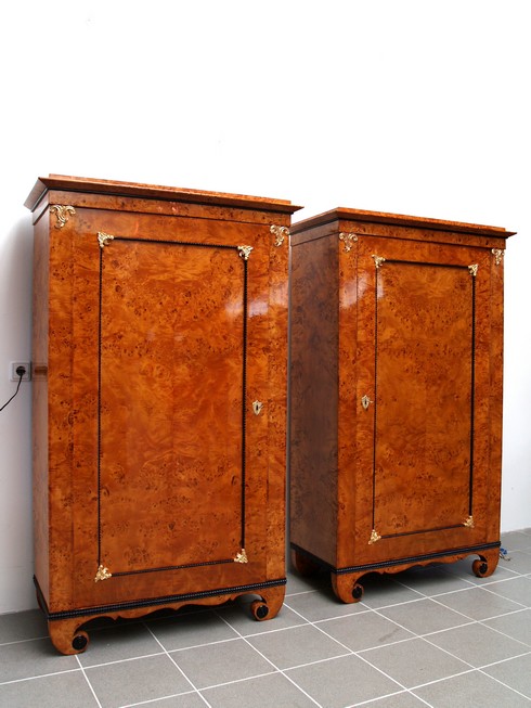Biedermeier Schränke restauriert Danhausen Kästen Ahorn Pärchen g2198 Möbel Restaurator