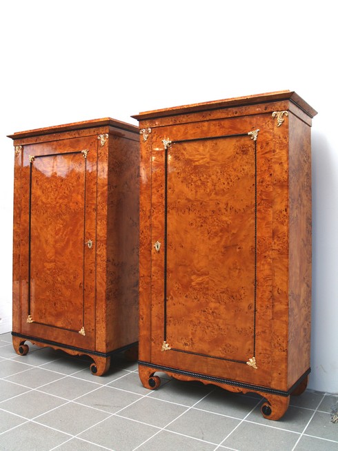 Biedermeier Schränke restauriert Danhausen Kästen Ahorn Pärchen g2198 Möbel Restaurator