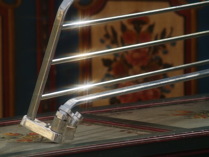 Garderobe Chrom Bauhaus Hutablage