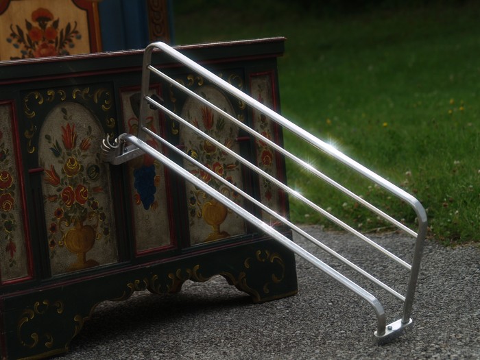 Garderobe Chrom Bauhaus Hutablage