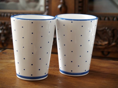 Gmundner Keramik Teller Kaffeetasse neuwertig Becher Kanne blau punkte tupferl