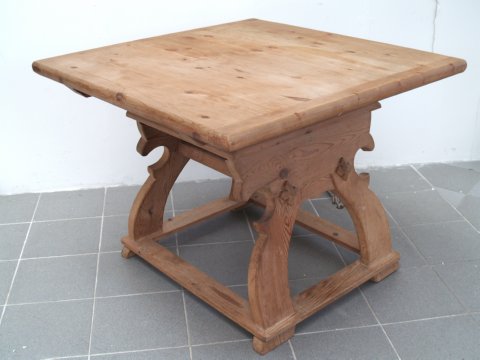 Vintage Jogltisch