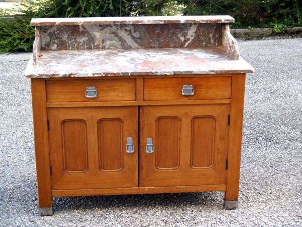 Jugendstil Kommode mit rosa Marmorplatte antik 1 Jugendstil Kommode antik Marmorplatte rosa