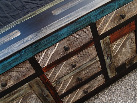 OLYMPUS DIGITAL CAMERA Industrial Style Kommode