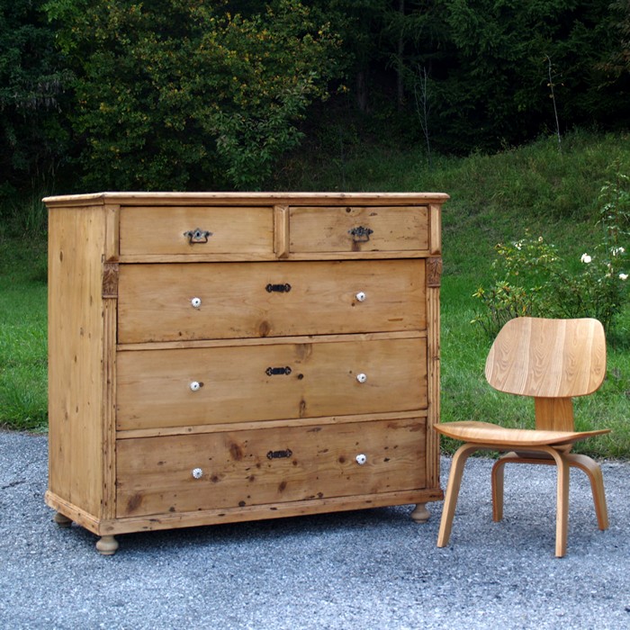 Kommode antik Bauernmöbel Antiquität Bauernkommode Truhe Massivholz Altholz Möbel restauriert groß