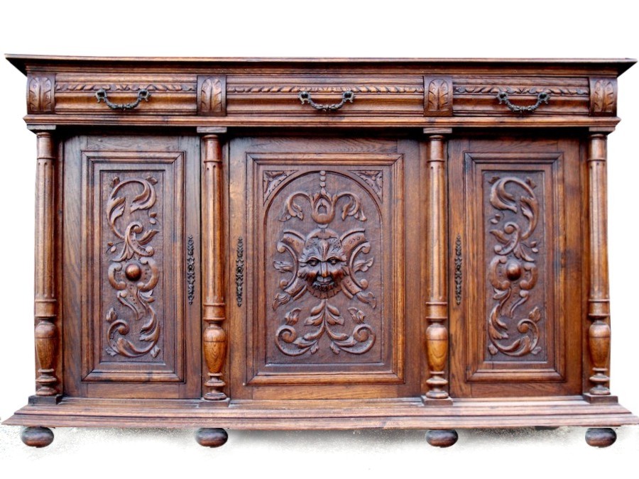 antike Kommode Historismus geschnitzt fratzen säulen Barock