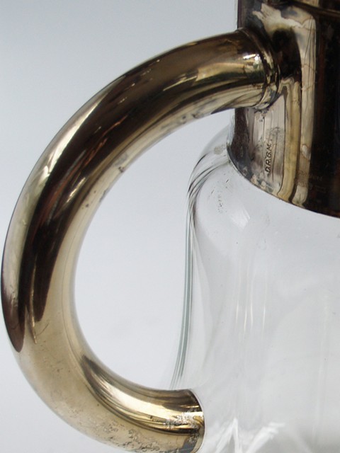 Glas kalte Ente Wasserkrug