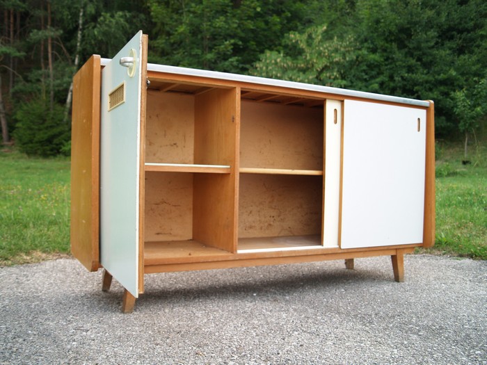 Küchenschrank creme antik Vintage 40er- 50er-jahre Küchenmöbel Midcentury pastell
