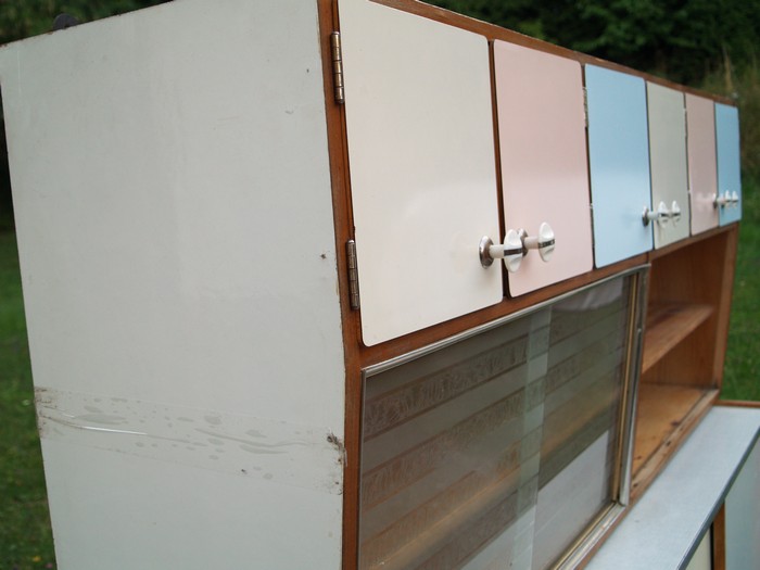Küchenschrank creme antik Vintage 40er- 50er-jahre Küchenmöbel Midcentury pastell