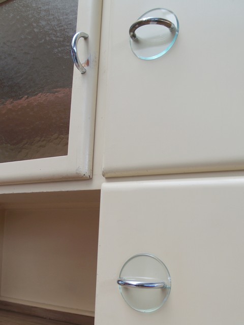 Küchenschrank creme antik Vintage 40er- 50er-jahre Küchenmöbel