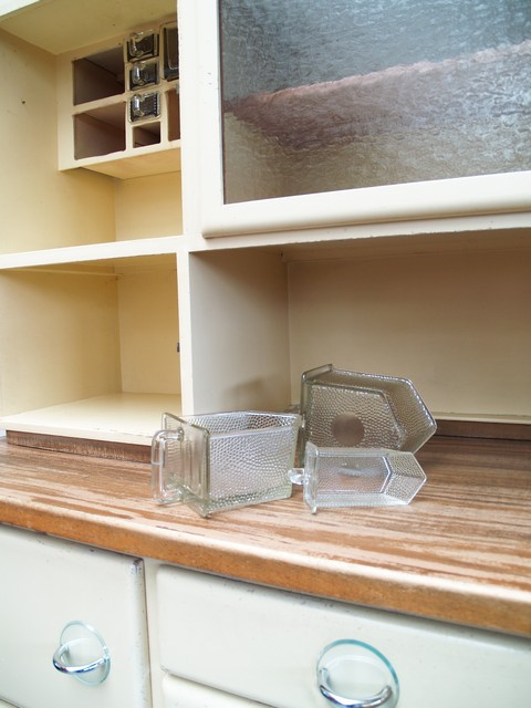 Küchenschrank creme antik Vintage 40er- 50er-jahre Küchenmöbel