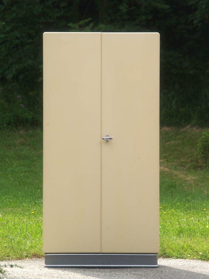 schrank 4415 metall arztschrank apothekerschrank creme vintage 2