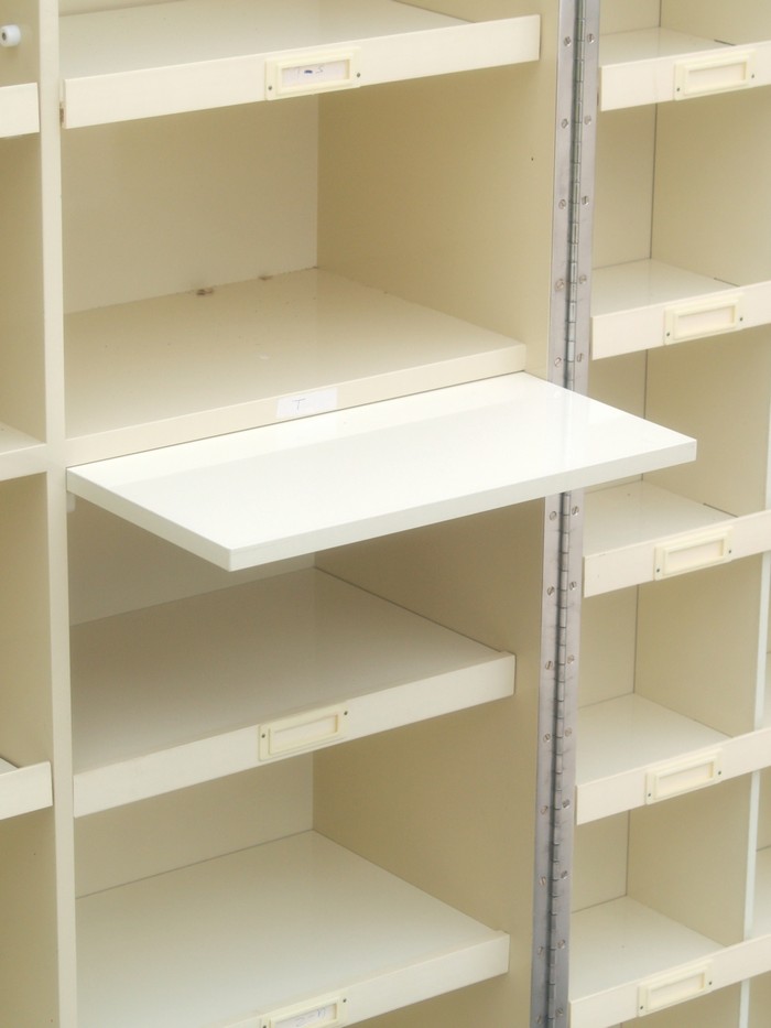 schrank 4415 metall arztschrank apothekerschrank creme vintage 6