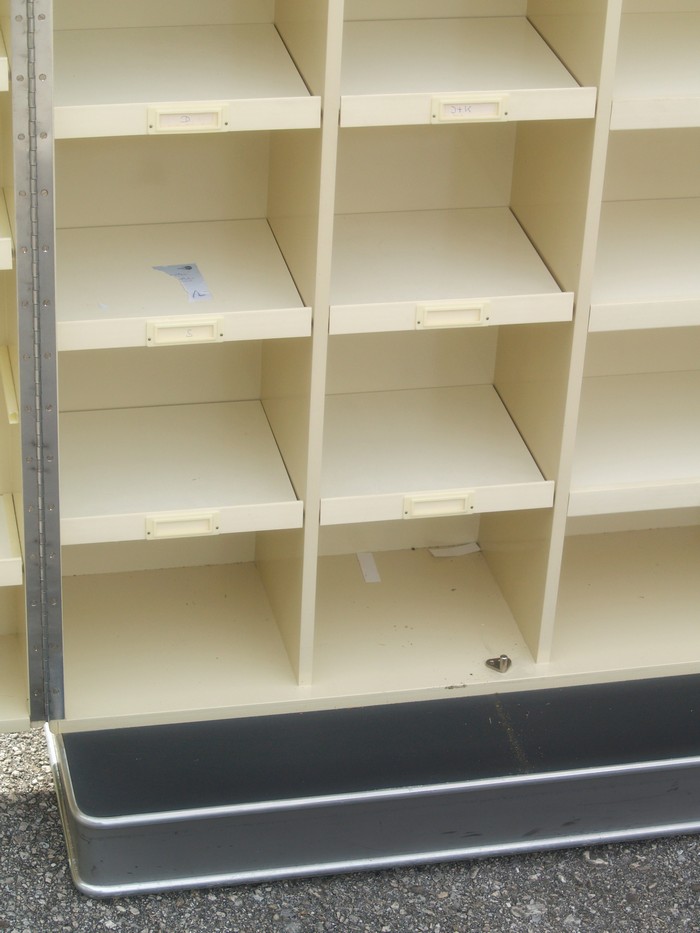 schrank 4415 metall arztschrank apothekerschrank creme vintage 8