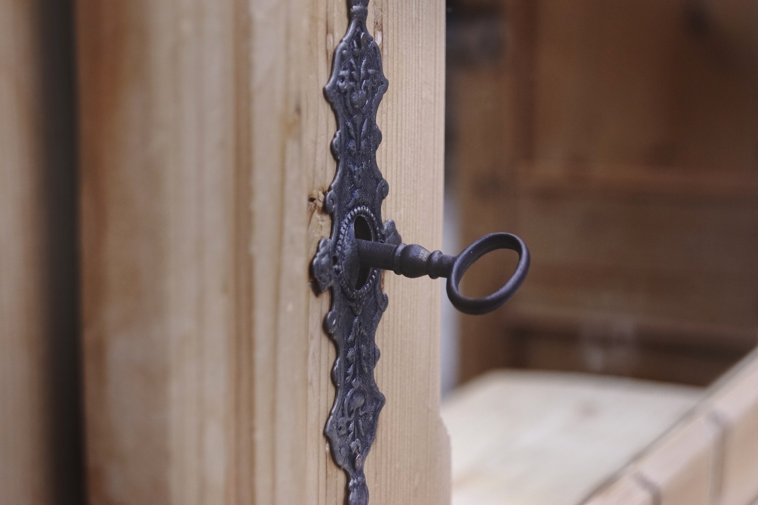 schrank 5148 weichholz garderobe garderobenschrank vorzimmerschrank garderobenkasten kasten antik 15