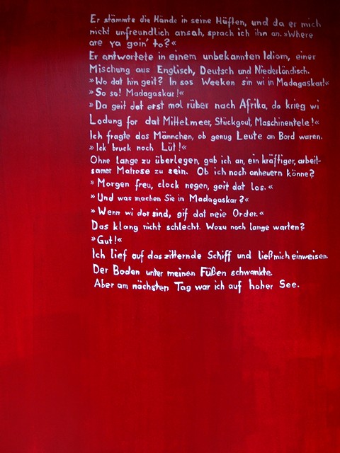 Schrank antik restauriert Bauernschrank Bauernmöbel weiß rot Massivholz Vintage Möbel Spruch