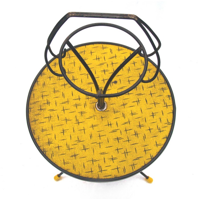 midcentury beistelltisch Tripod gelb metall 50er-Jahre 60er-Jahre antik