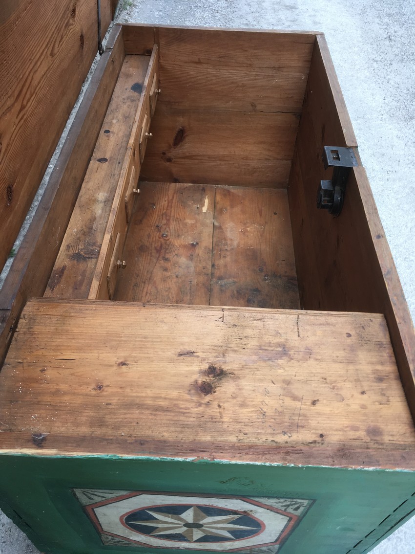 Truhe antik Vollholz Laden Antiquität kaufen Shop Truhenmöbel Vintage