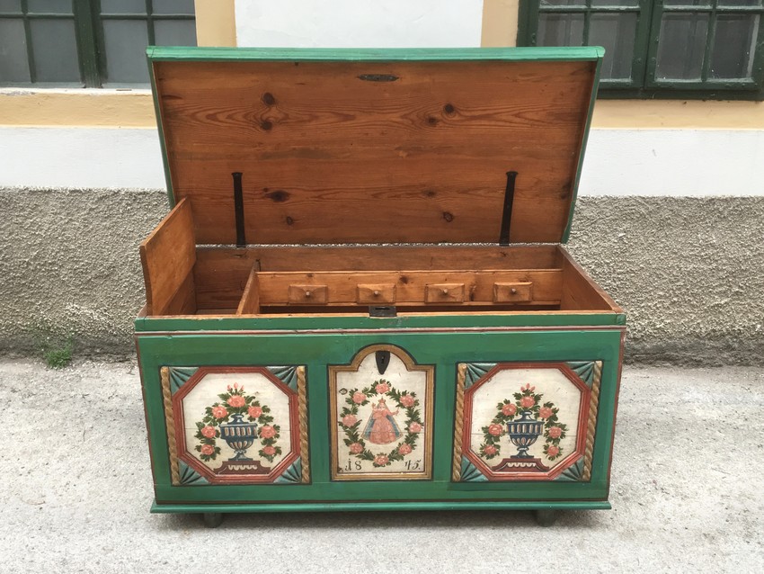 Truhe antik Vollholz Laden Antiquität kaufen Shop Mitgifttruhe antik bemal
