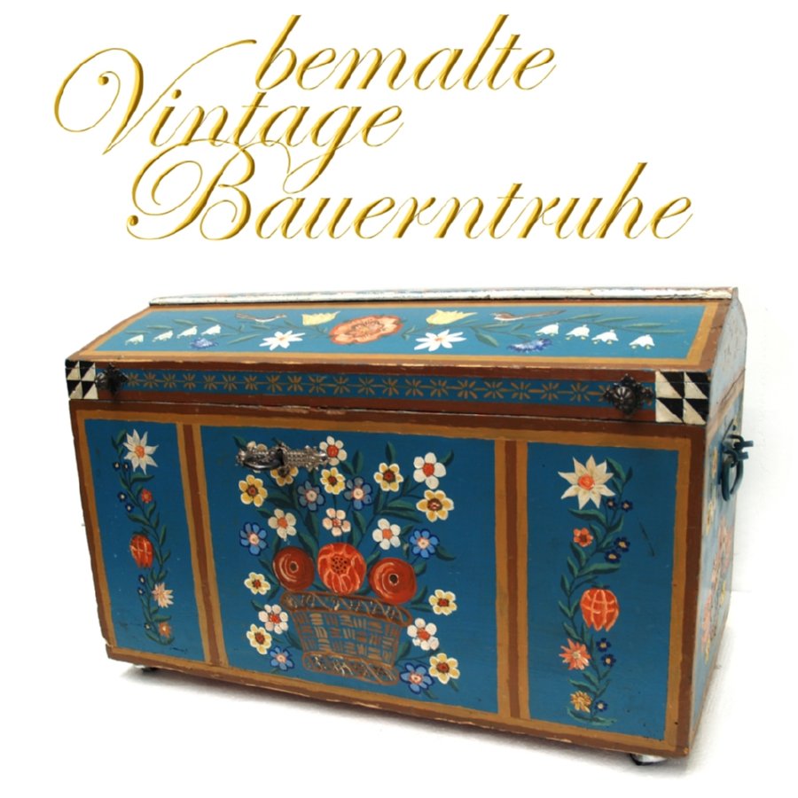 Antike Truhe bemalt